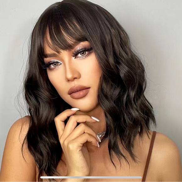 Beautiful Brunette Wig - Picture 2 of 6